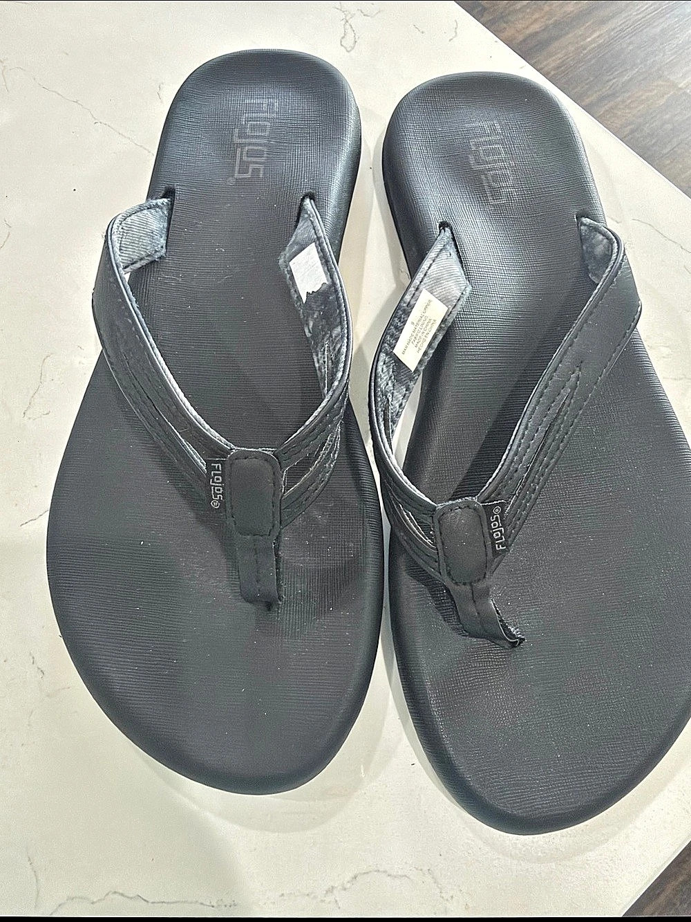 Reef Black Flip-Flop Sandals